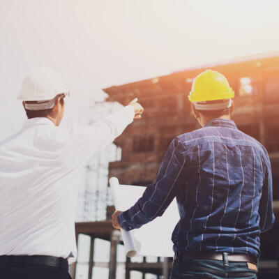 Baustelle-zwei-Maenner Baustelle-zwei-Maenner